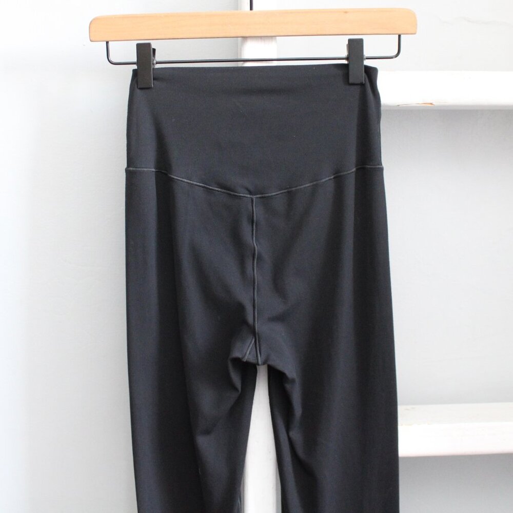 Offline by Aerie Black Real Me Xtra High Rise Long Flare Slit Leggings sz Small - Picture 5 of 8
